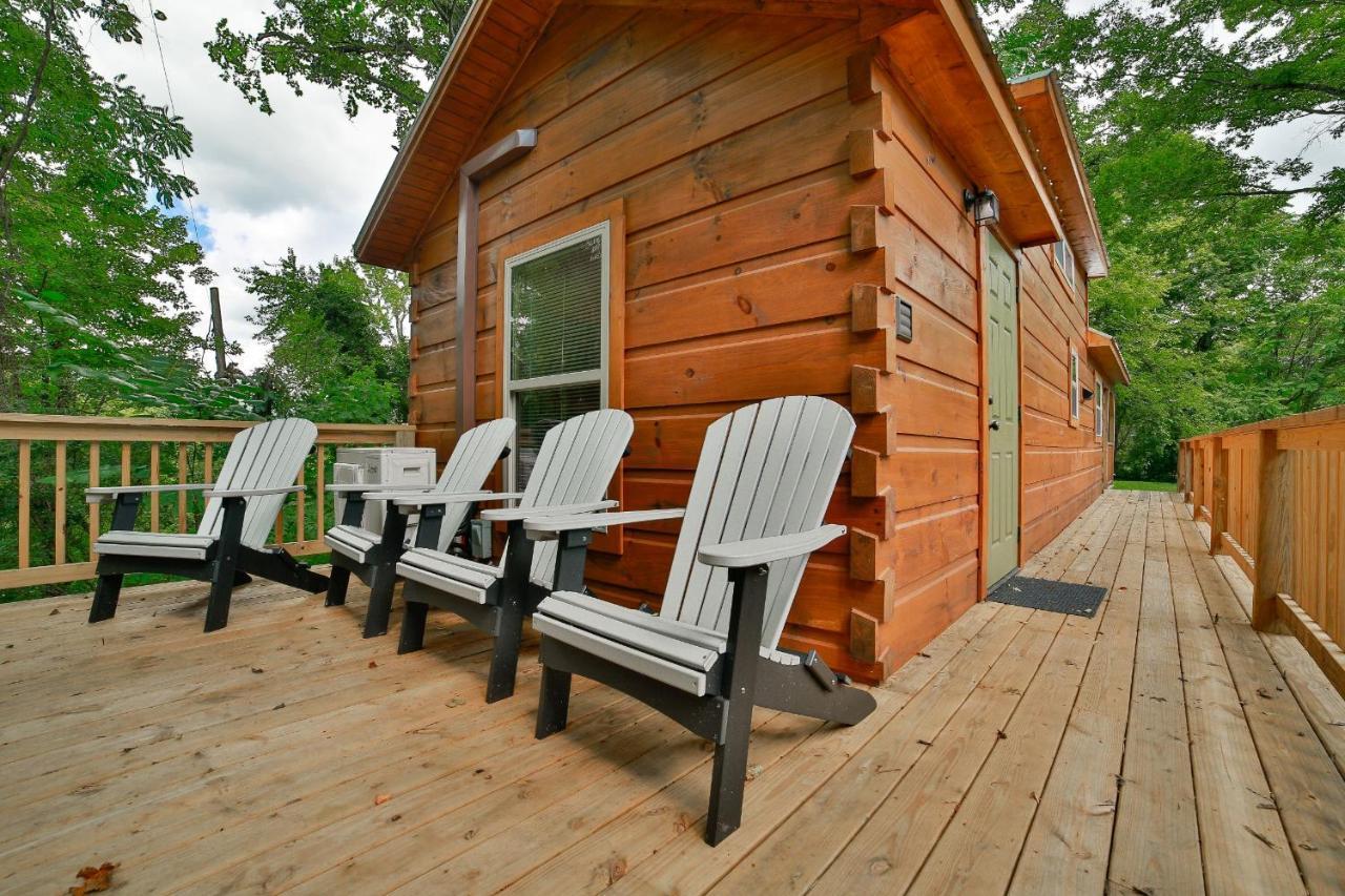 Thomas Cabin Forest Tiny Cabin With Hot Tub Chattanooga Exterior foto